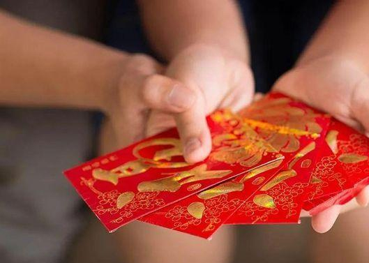 关切员工父母，为员工父母设置关切金造度